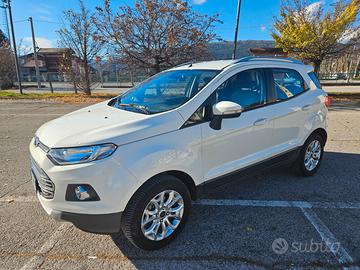 FORD EcoSport - 2015