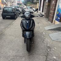 Piaggio Beverly 300 i.e. Sport