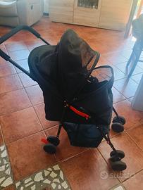 Passeggino carrozzina per il cane