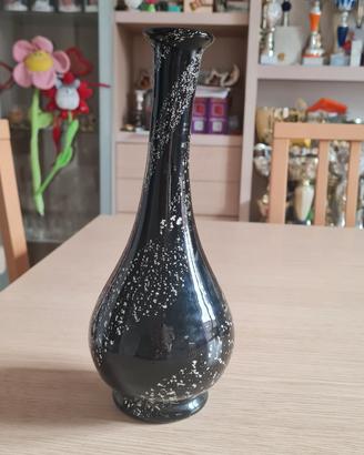 Vaso in ceramica  nero
