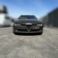 ALFA ROMEO 159 2.4jtdm Q4 per ricambi