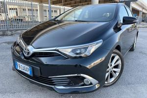 Toyota Auris 1.6 D-4D magnifica starfull