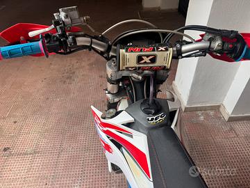 Moto enduro beta 525