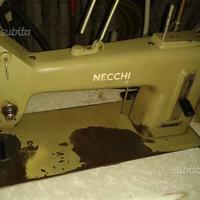 Macchina da cucire Necchi