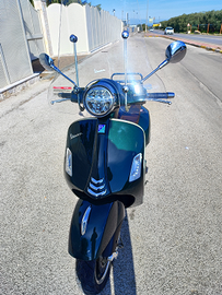 Vespa GTS 300 hpe