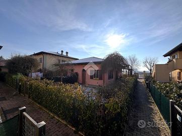 PORZIONE DI BIFAMILIARE A SAN GIOVANNI IN PERSICET