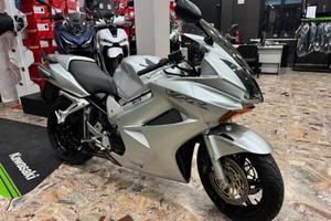 Honda VFR 800 V TECH