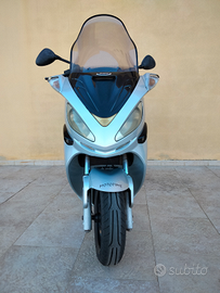 Scooter Malaguti Madison 250 cc del 2004
