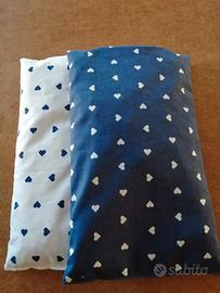 Cuscini con noccioli riscaldabile