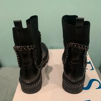 Stivaletti Guess