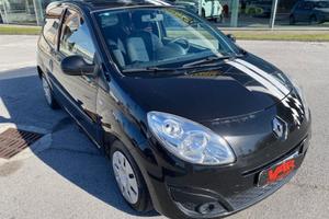 RENAULT Twingo 1.2 8V "NEOPATENTATI"