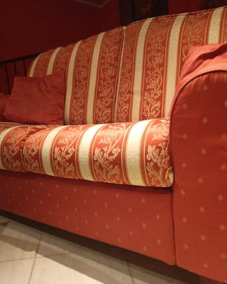 coppia di divani stile classico 