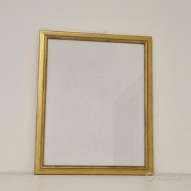 Cornice foto dorata minimal con vetro