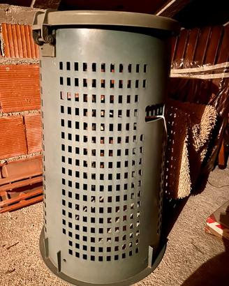 Bidone pattumiera secchio resina verde coperchio