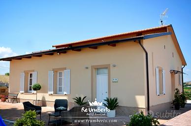 Casale finemente restaurato con camere a San Salvo