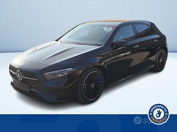 Mercedes-Benz Classe A 180d Automatic AMG Lin...