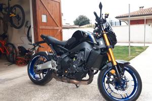 YAMAHA MT09-SP