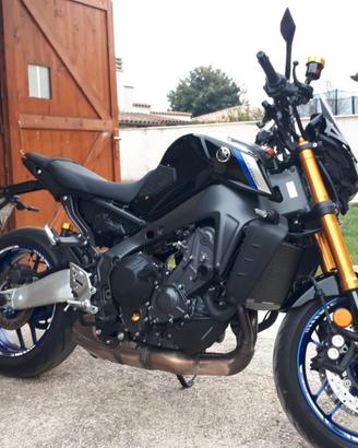 YAMAHA MT09-SP