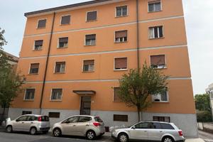 AMPIO E CONFORTEVOLE APPARTAMENTO BICAMERE CON ...