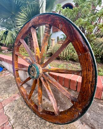 Ruota di carretto siciliano autentica