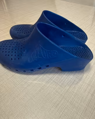 Zoccoli sanitari 36/37