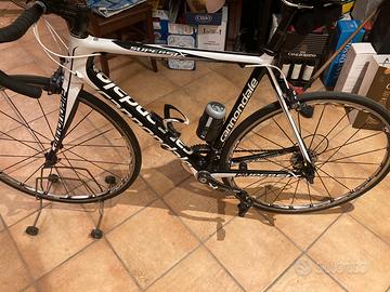 Bici cannondale supersix