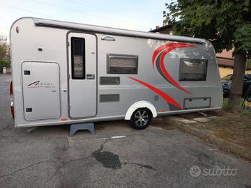 Roulotte Burstner Averso Fifty 480TK