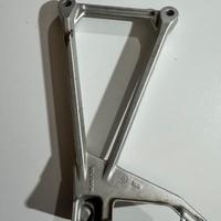 Supporto dx destro per pedana multistrada 1200