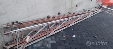 Tralicci per tettoie