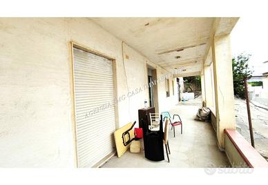 Villa di 184 m² con 3 locali e box auto a Alcamo