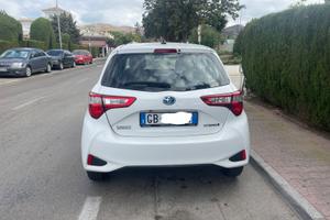 Toyota Yaris Hybrid