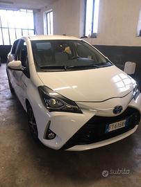 Toyota Yaris 1.5 Hybrid 5 porte Active