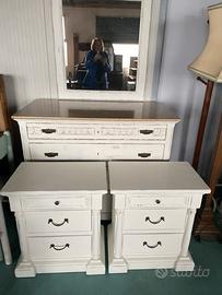Como’ comodini specchio e letto in shabby