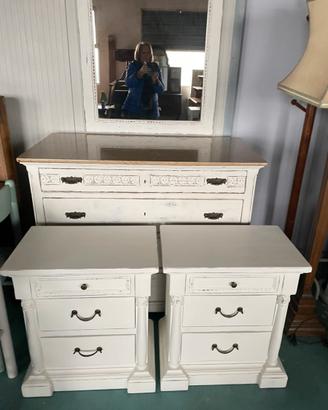 Como’ comodini specchio e letto in shabby