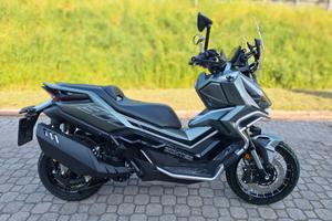 Zontes ZT 368 G 2025 GREY E GREEN E BLACK