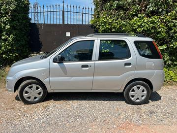 Subaru Justy G3x 4x4 gemella Suzuky Swift
