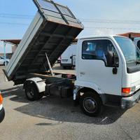 Nissan cabstar cassone ribaltabile 3 posti 
