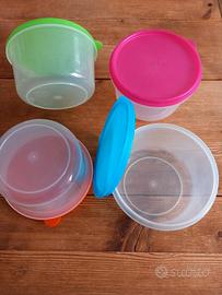 4 Contenitori per alimenti