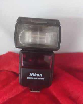 flash SB600 Nikon