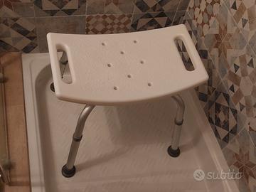 Sgabello per doccia