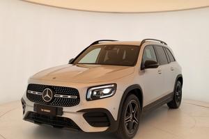 MERCEDES-BENZ GLB 200d Premium AMG line 4matic aut