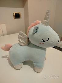 Pupazzo unicorno