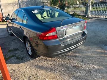 Volvo S80 2.4 D5 185 CV aut. Executive diesel con 