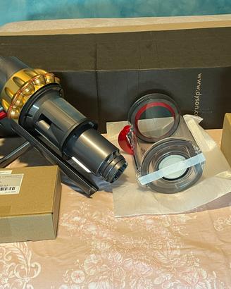 Ciclone Dyson V15 e V11 Completo Nuovo In Garanzia