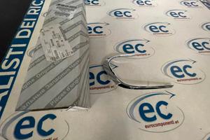 735651289 Modanatura paraurti anteriore cromata sx