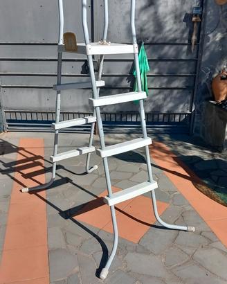 Scaletta per Piscina 130 cm