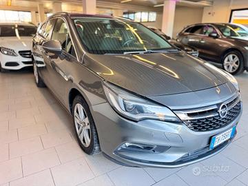 Opel Astra 1.5 SPORT TOURER INNOVATION AUTOMATICO