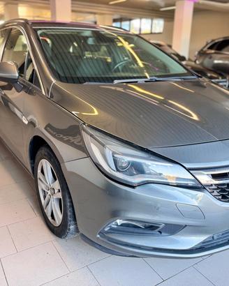 Opel Astra 1.5 SPORT TOURER INNOVATION AUTOMATICO