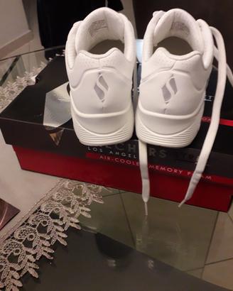 SKECHERS STREET DONNA