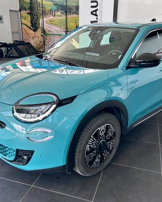 Fiat 600 1.2 hybrid La Prima 145cv auto